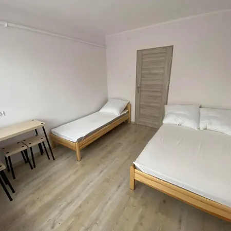 Goscinne Damian Waleryszak